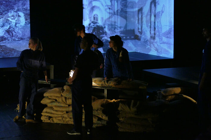 NUIT DE GUERRE AU MUSEE DU PRADO - CIE LES TROIS-HUIT - 2015