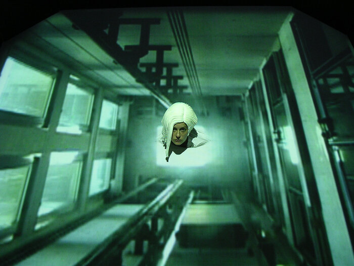 LE COLLECTEUR DE REVES - CIE LES TRANSFORMATEURS - 2004