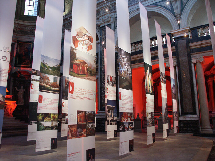 EXPOSITION DES ARCHITECTES A LA CHAPELLE DE LA TRINITE - 2003